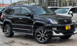 Toyota Land Cruiser Prado 2007 Black
