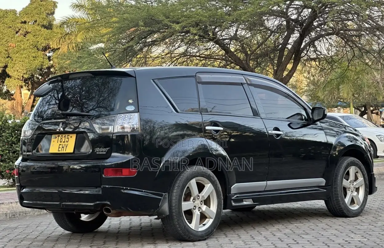 Mitsubishi Outlander 2.4 2009 Black
