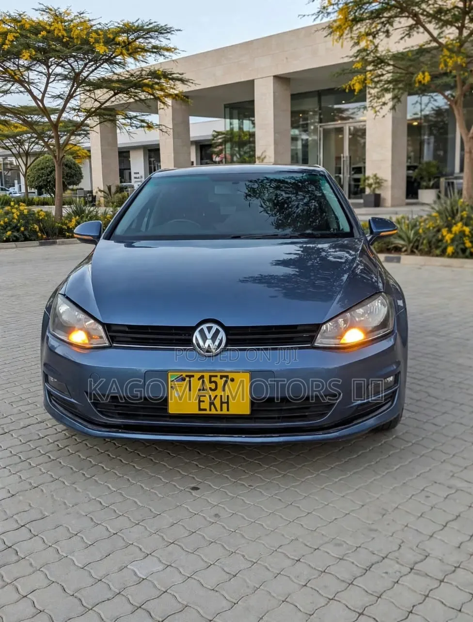 Volkswagen Golf 2014 Blue
