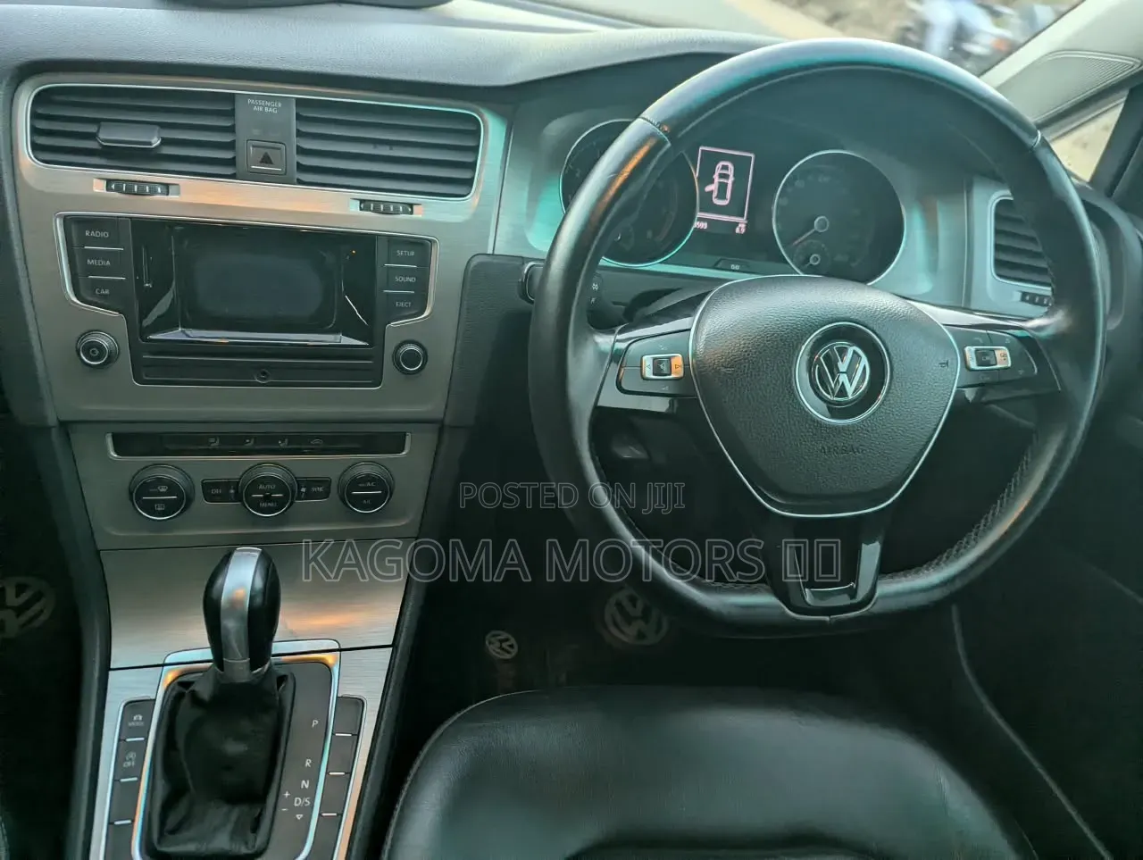 Volkswagen Golf 2014 Blue