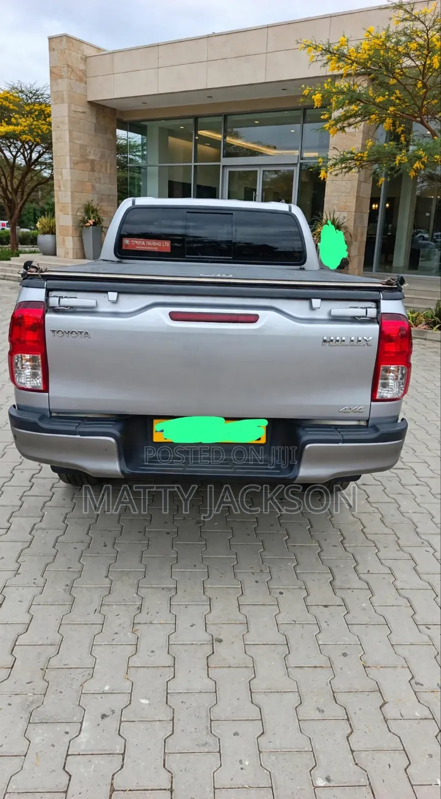 Toyota Hilux 2021 Gray