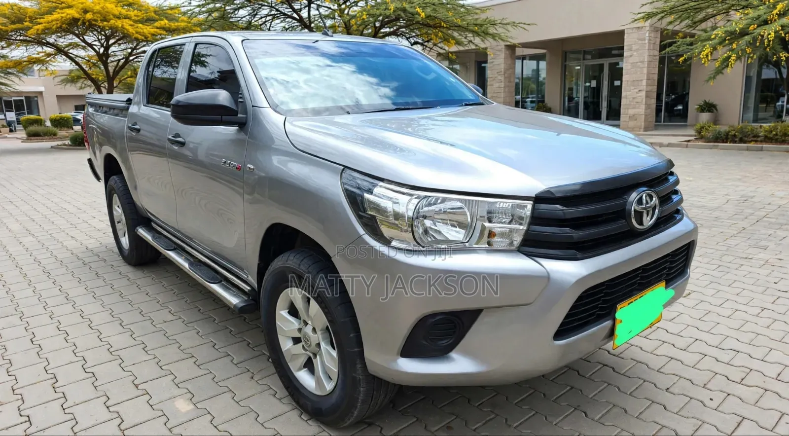 Toyota Hilux 2021 Gray