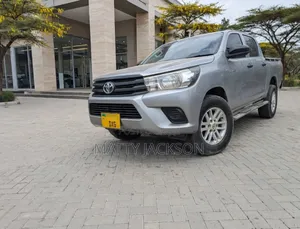 Toyota Hilux 2021 Gray