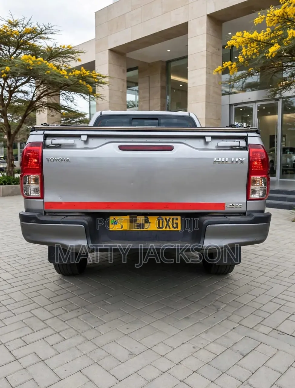 Toyota Hilux 2021 Gray