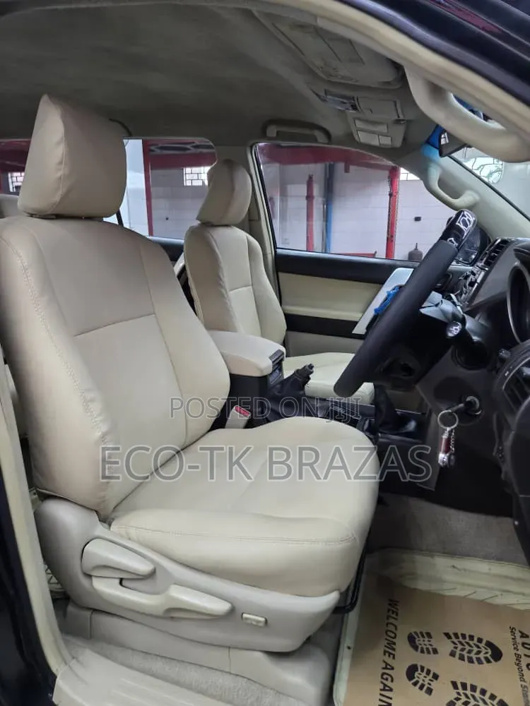 Toyota Land Cruiser Prado 3.0 TD 2012 Black