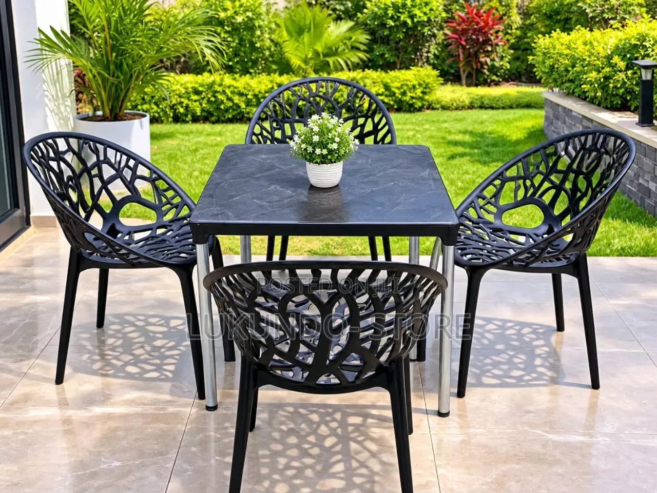 Outdoor Table With 4chairs