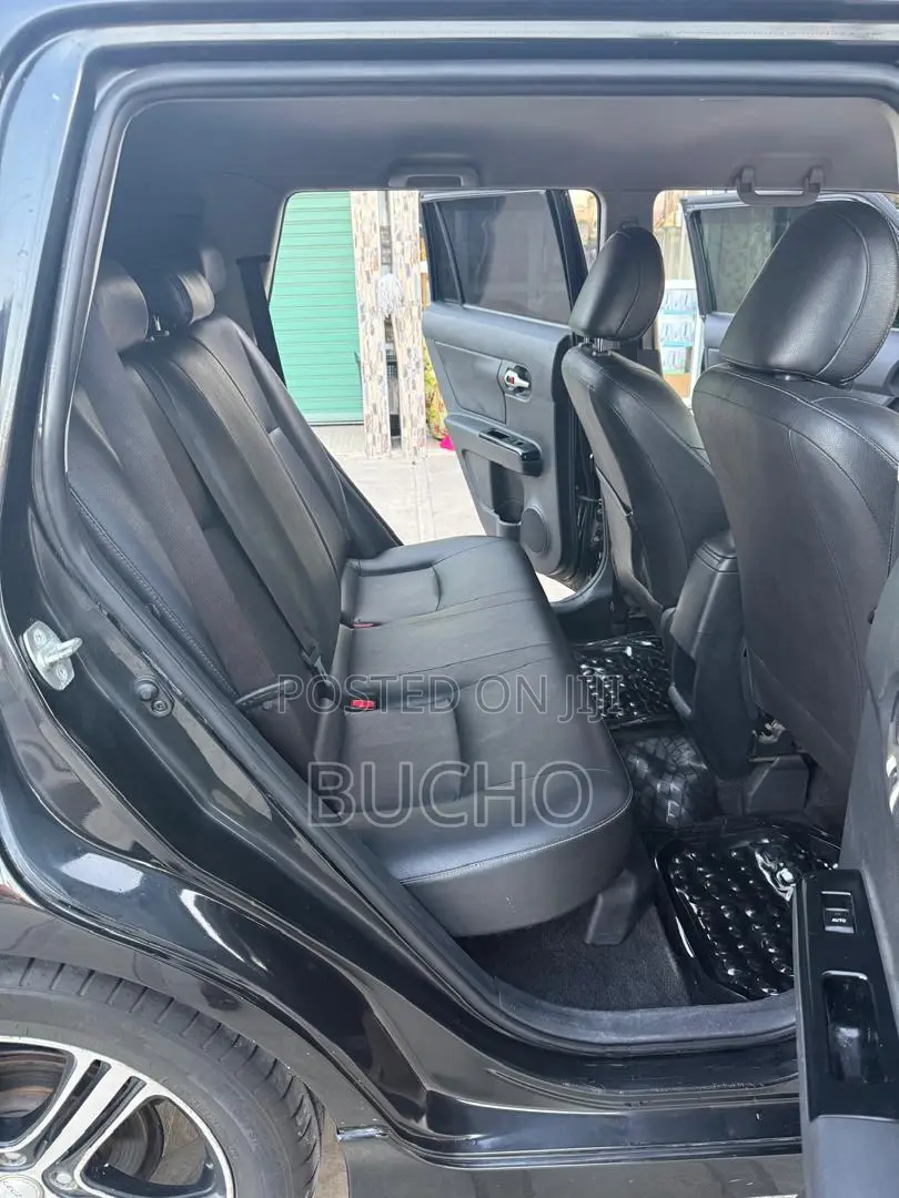 Toyota Corolla Rumion 2011 Black