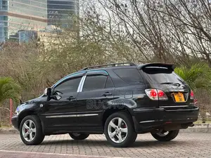 Toyota Harrier 2002 Black