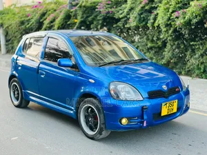 Toyota Vitz 2003 Blue