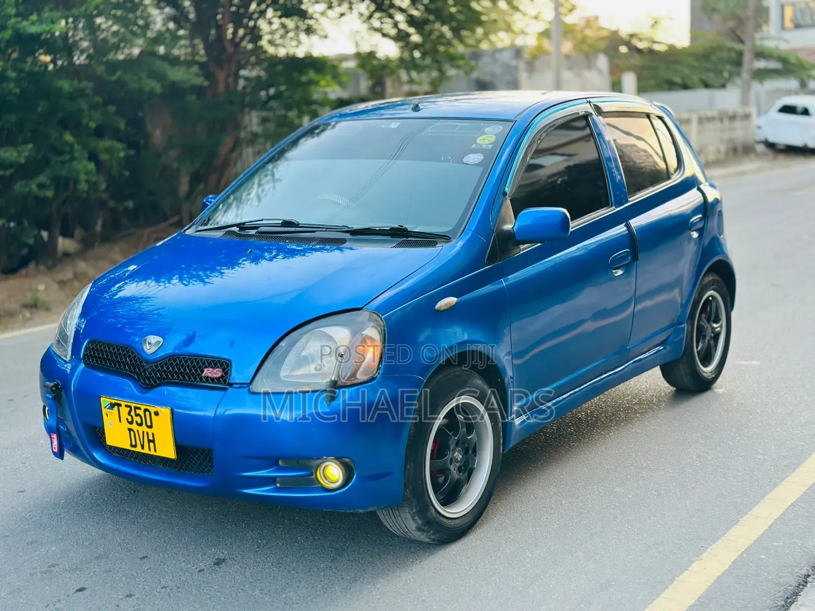 Toyota Vitz 2003 Blue