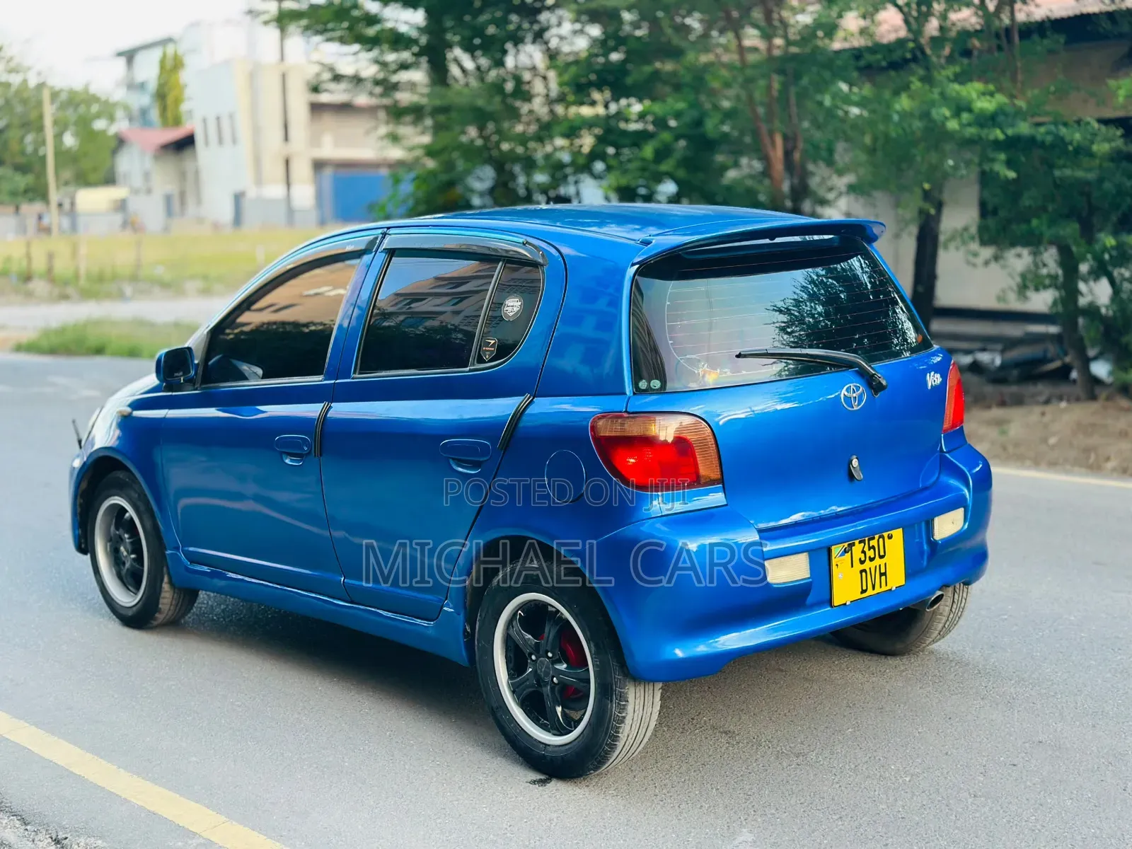 Toyota Vitz 2003 Blue