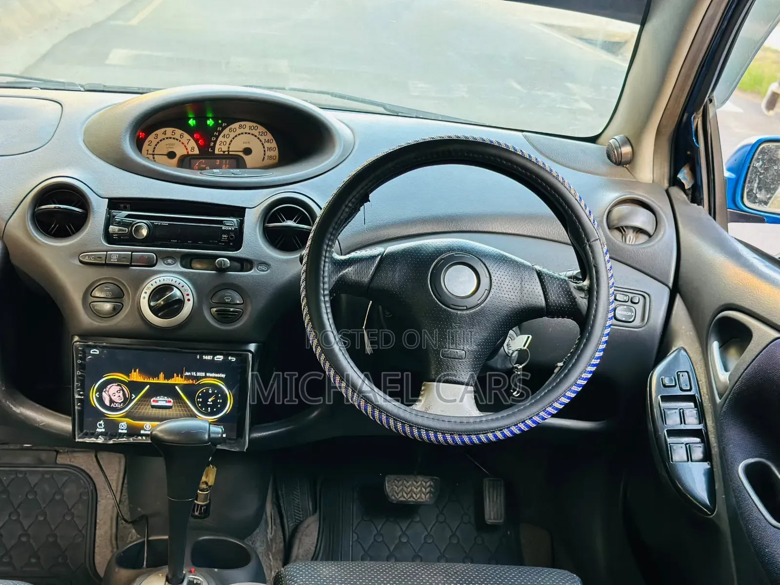 Toyota Vitz 2003 Blue