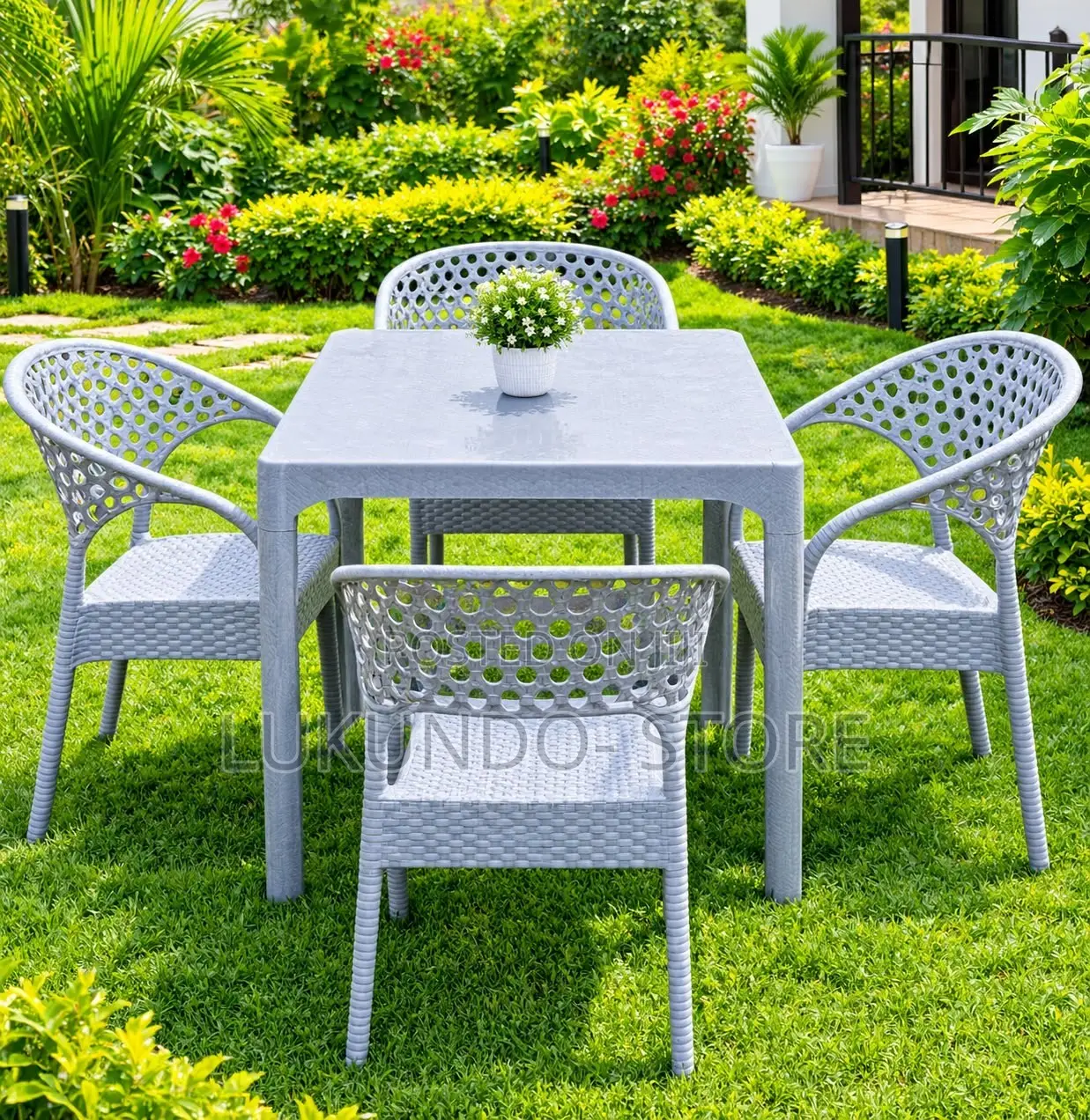Outdoor Table With 4 Chairs