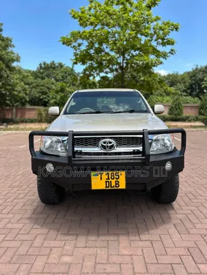 Toyota Hilux 2008 Gold