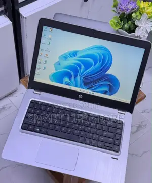 New Laptop HP 430 G4 8GB Intel Core i5 SSD 256GB