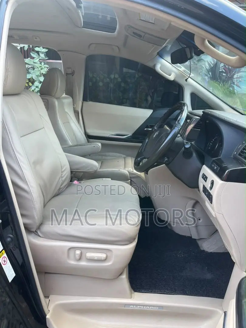 Toyota Alphard 2012 Black