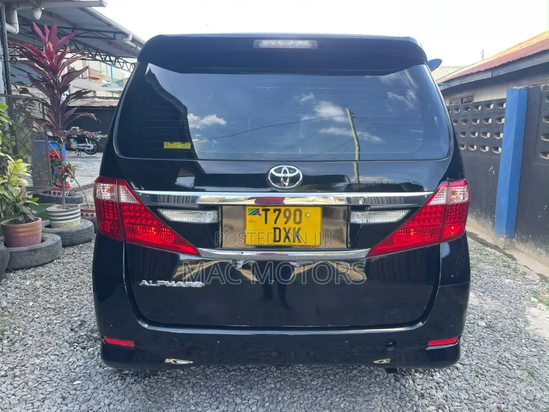 Toyota Alphard 2012 Black
