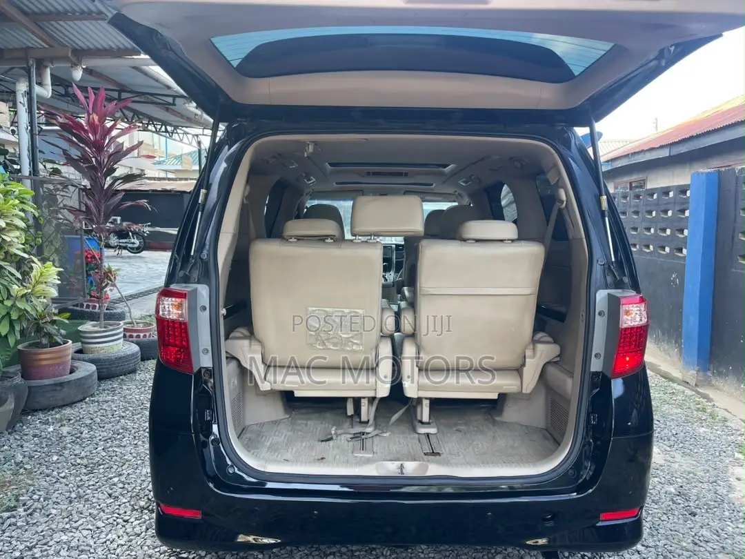 Toyota Alphard 2012 Black