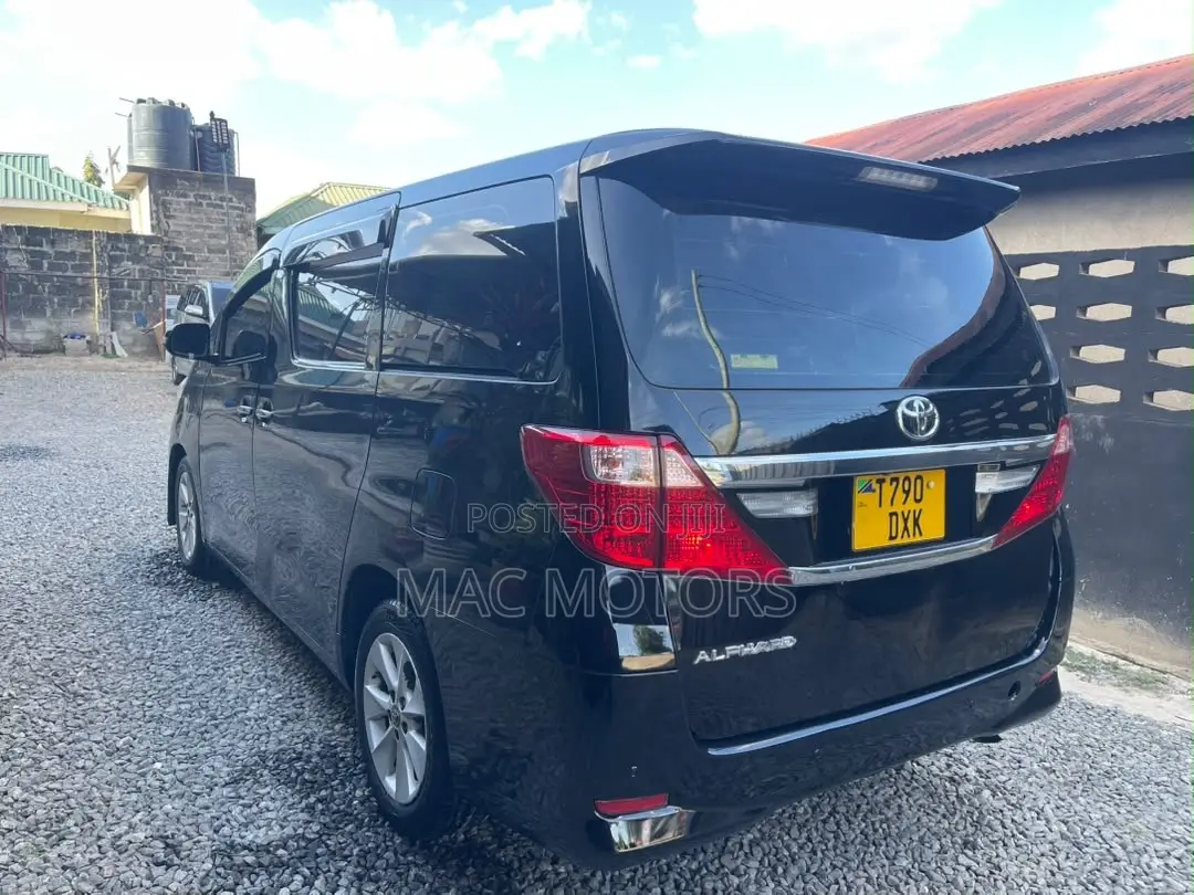 Toyota Alphard 2012 Black