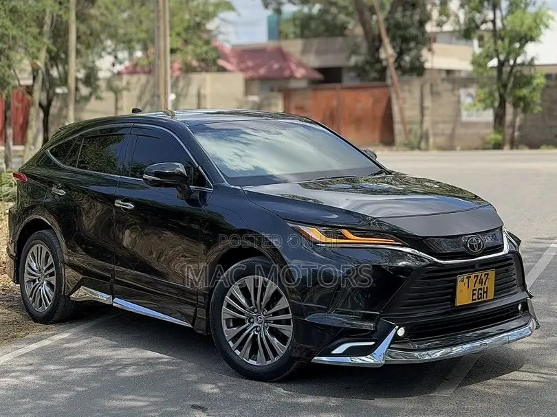 Toyota Harrier 2021 Black