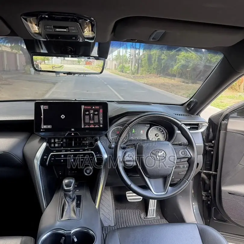 Toyota Harrier 2021 Black