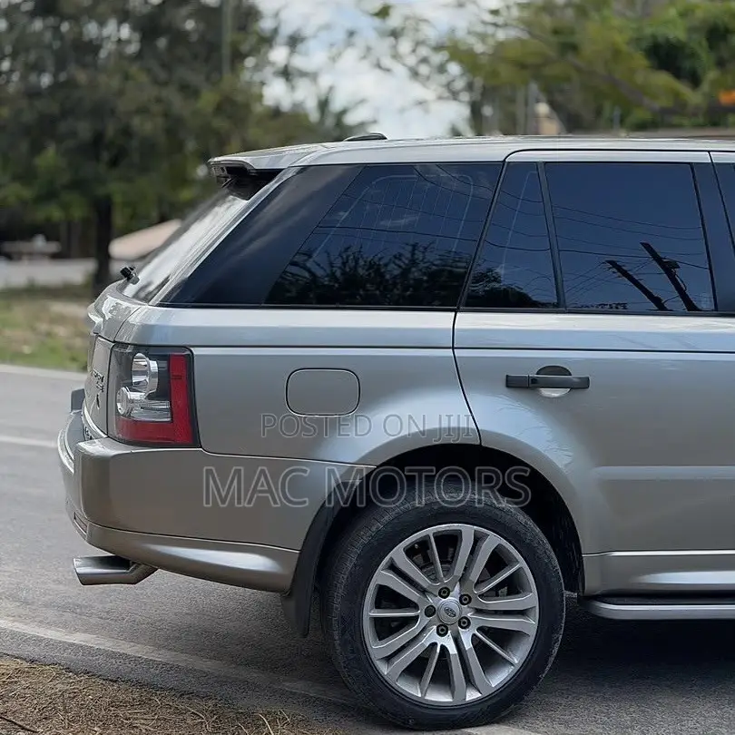 Land Rover Range Rover Sport 2012 Silver