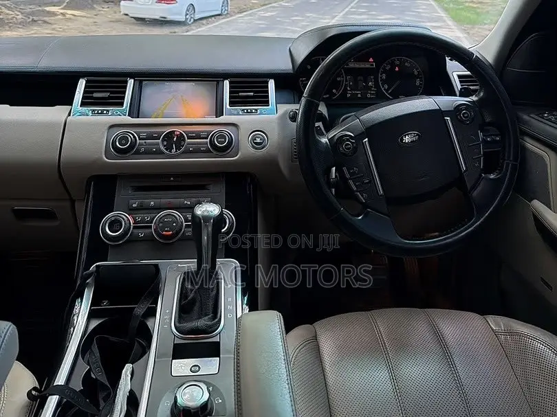 Land Rover Range Rover Sport 2012 Silver