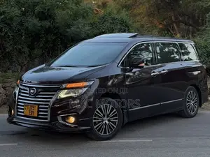 Nissan Elgrand SV Premium 2014 Black