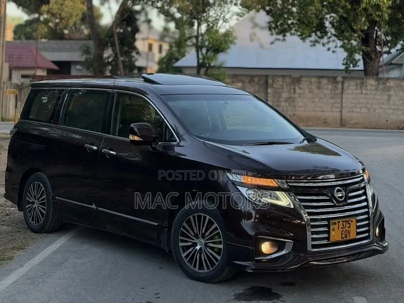Nissan Elgrand SV Premium 2014 Black