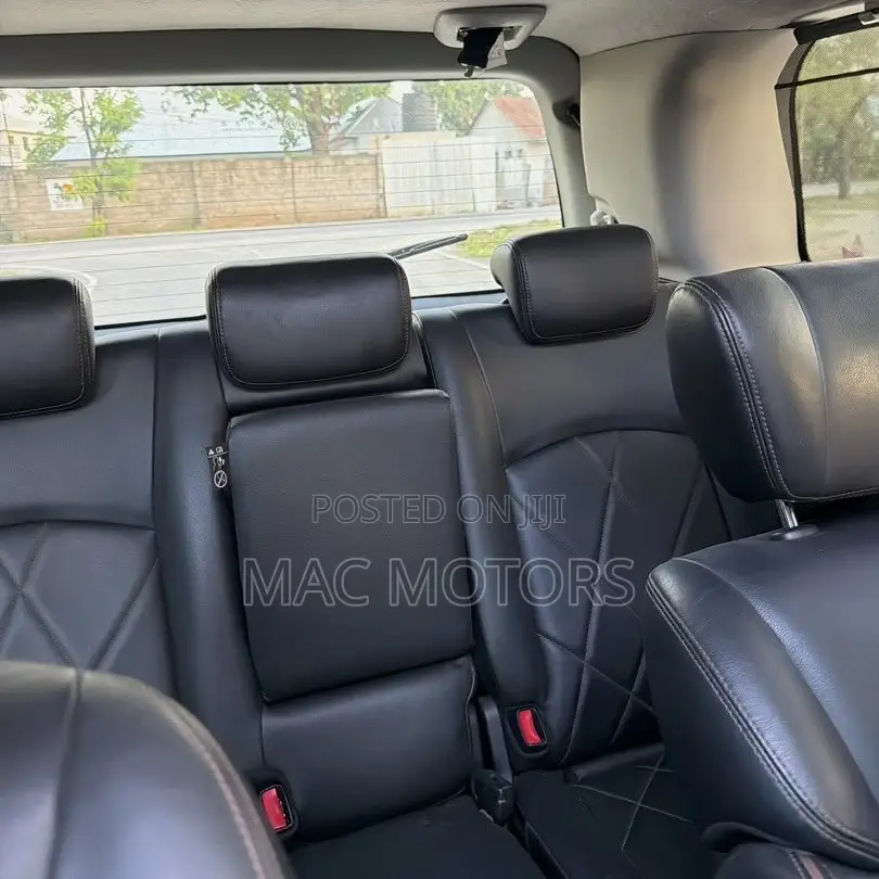 Nissan Elgrand SV Premium 2014 Black