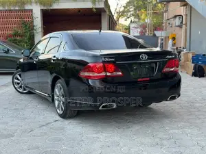 Toyota Crown 2008 Black