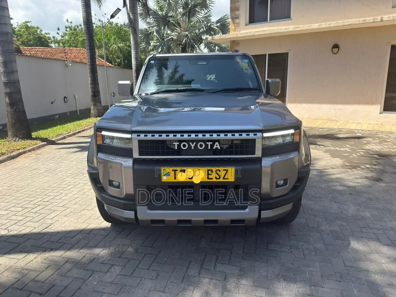 Toyota Land Cruiser Prado 2024 Gray
