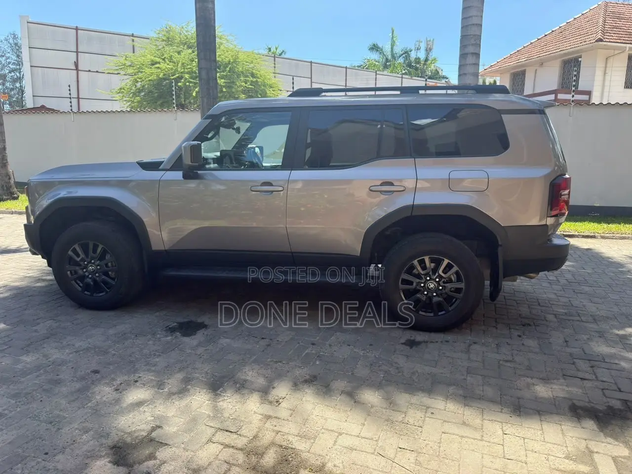 Toyota Land Cruiser Prado 2024 Gray