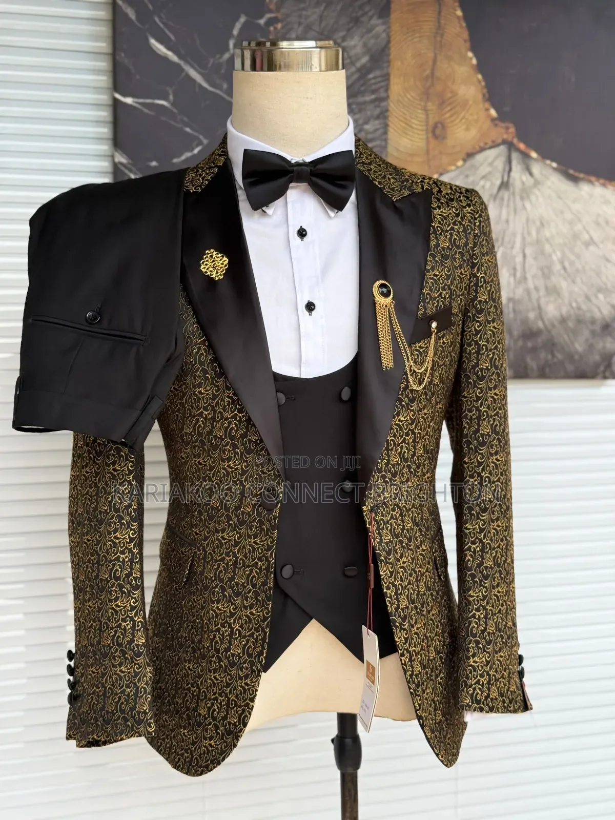 Black & Gold Floral Embroidered Jacquard Tuxedo Suit