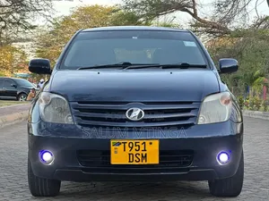 Toyota IST 2006 Blue