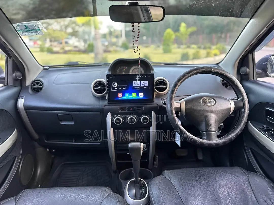 Toyota IST 2006 Blue