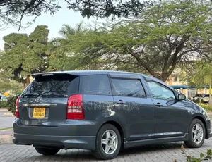 Toyota Wish 2004 Gray