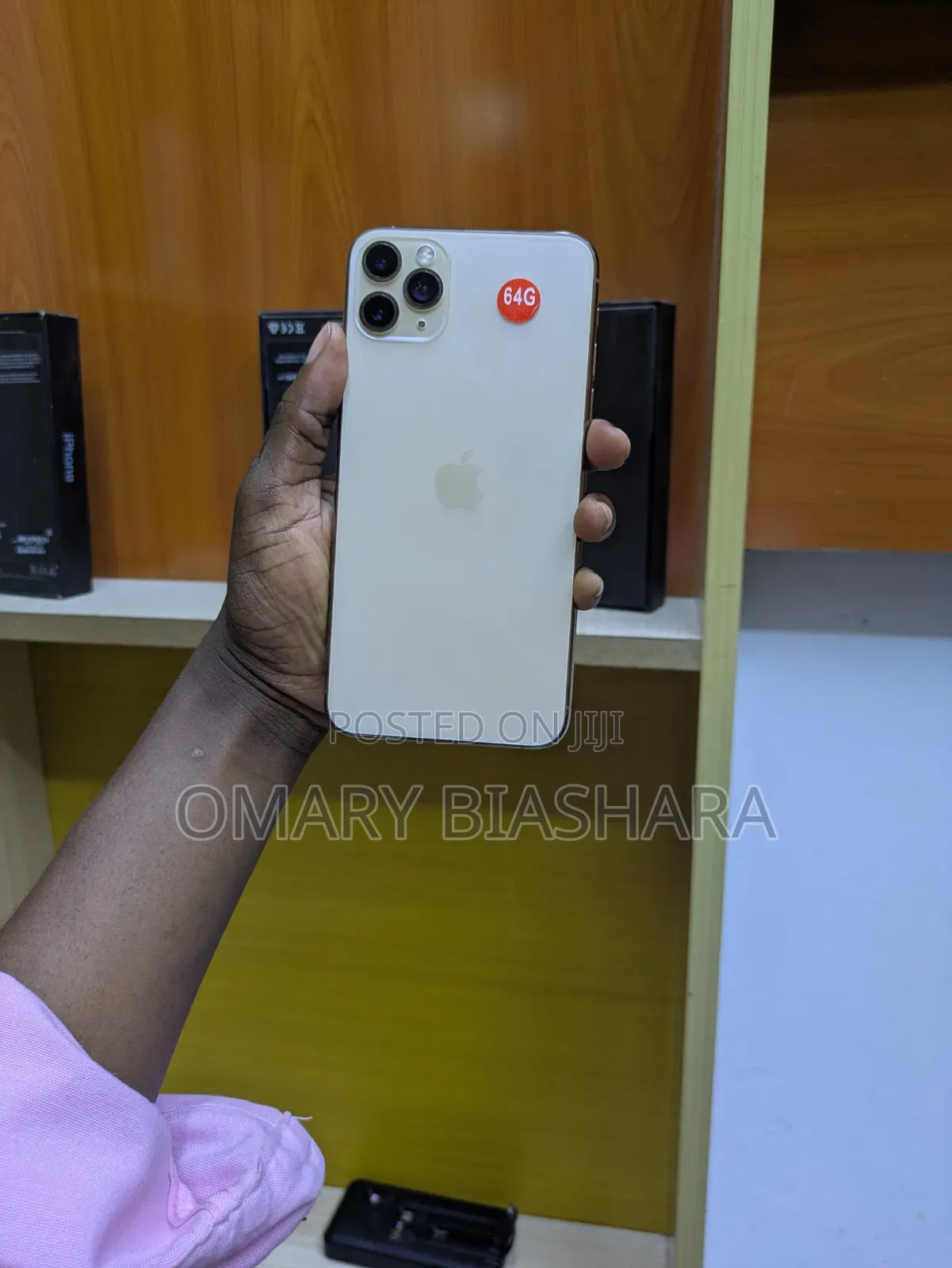 Apple iPhone 11 Pro Max 64 GB Gold