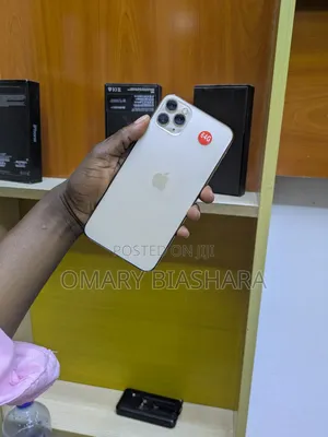 Apple iPhone 11 Pro Max 64 GB Gold