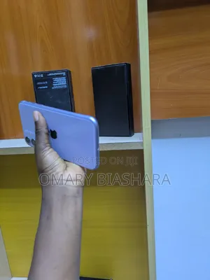 Apple iPhone 11 64 GB Purple