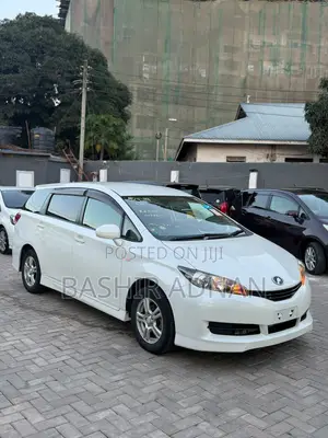 Toyota Wish 2010 White