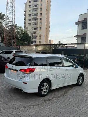 Toyota Wish 2010 White