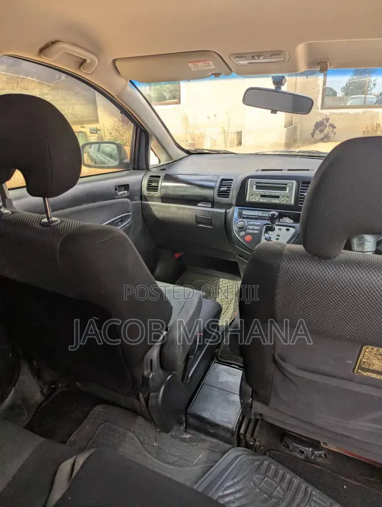 Toyota Wish 2006 Black