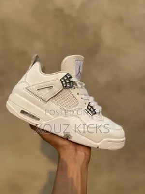 Nike Air Jordan 4