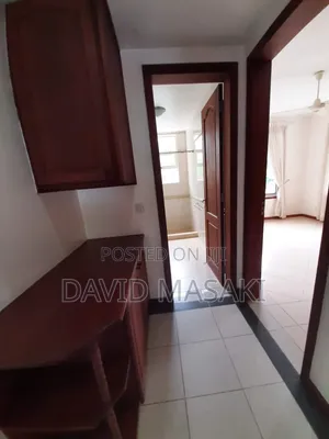Furnished 3bdrm Apartment in Apartments, Oyster Bay for rent