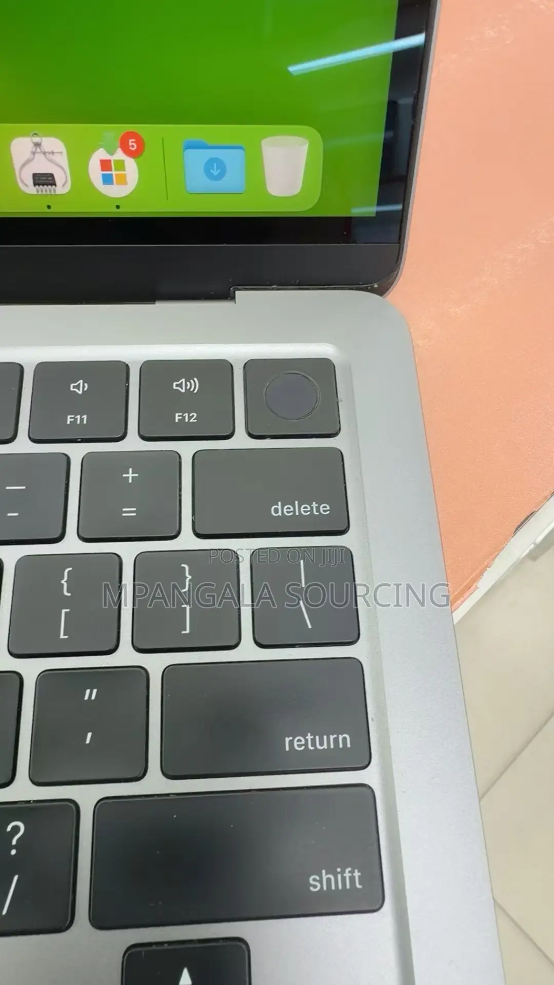 Laptop Apple MacBook Air 2022 M2 16GB Apple M2 SSD 512GB