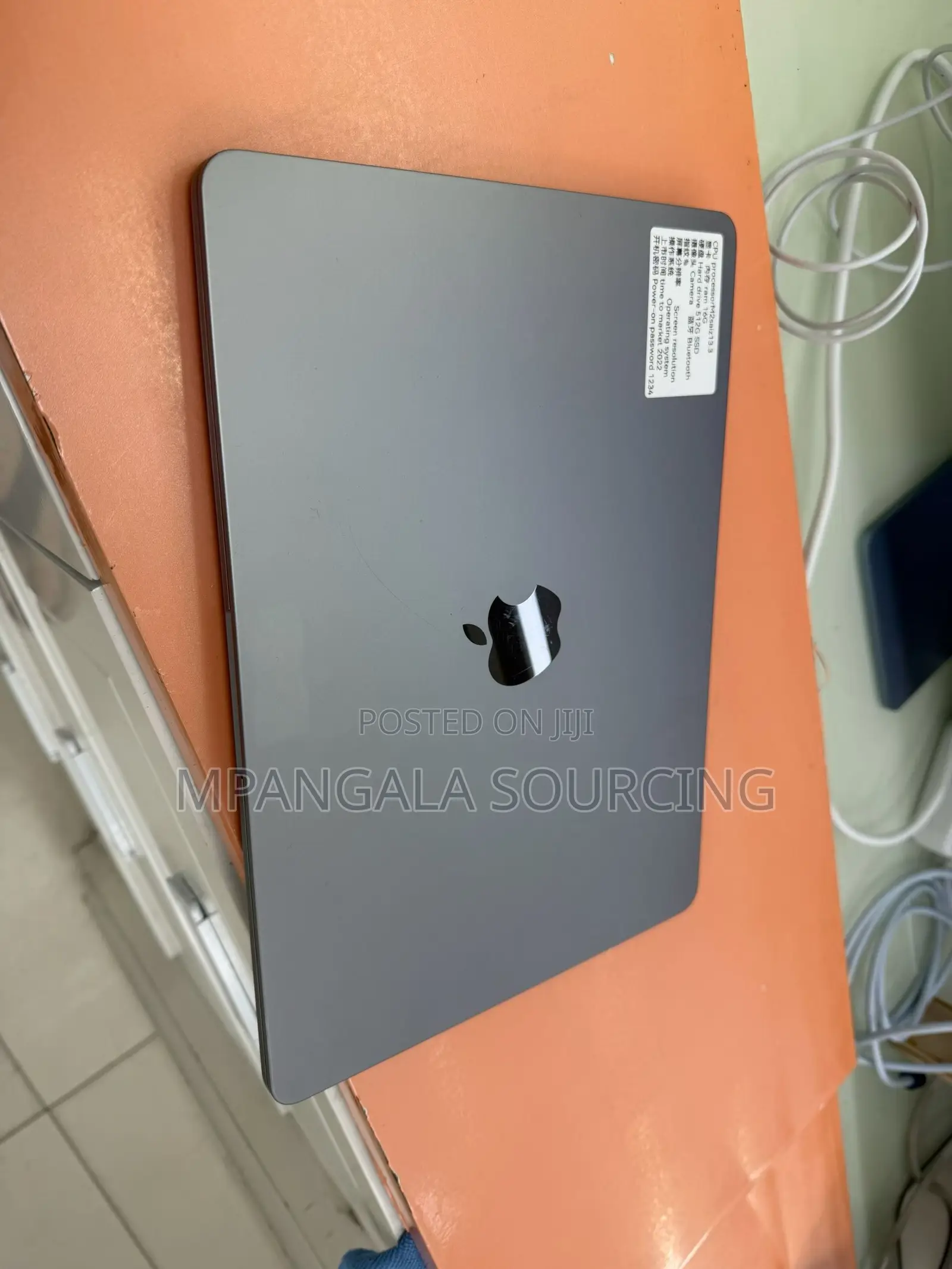 Laptop Apple MacBook Air 2022 M2 16GB Apple M2 SSD 512GB