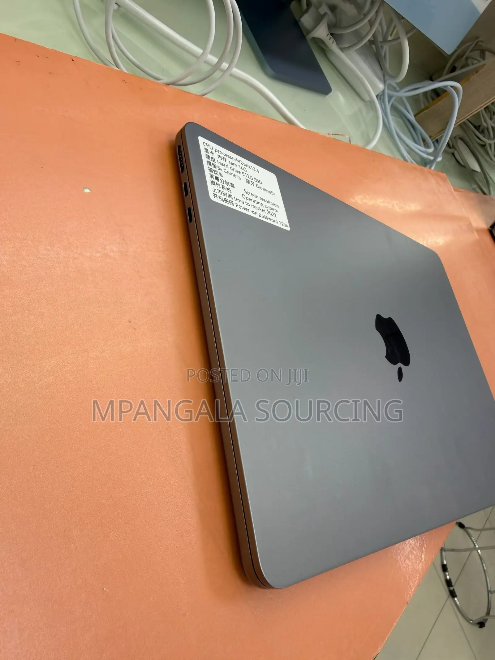 Laptop Apple MacBook Air 2022 M2 16GB Apple M2 SSD 512GB