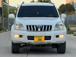 Toyota Land Cruiser Prado 2005 White
