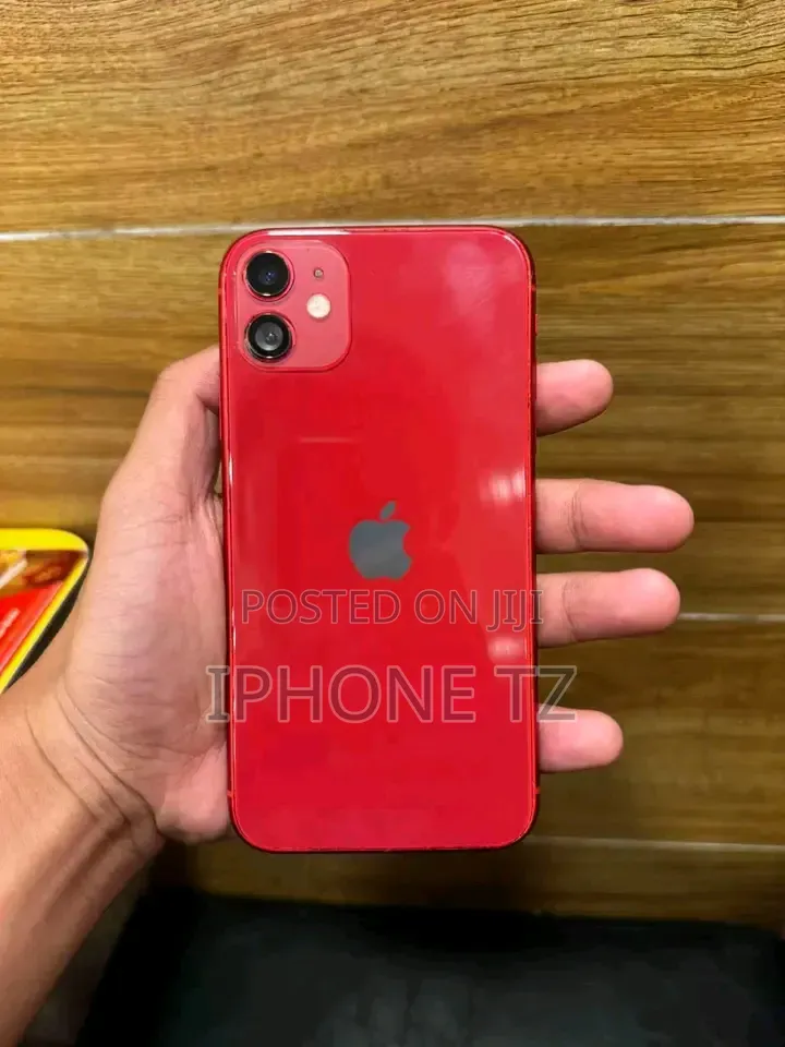 New Apple iPhone 11 128 GB Red